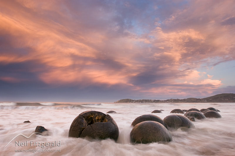 Moeraki-Boulders_9621.jpg