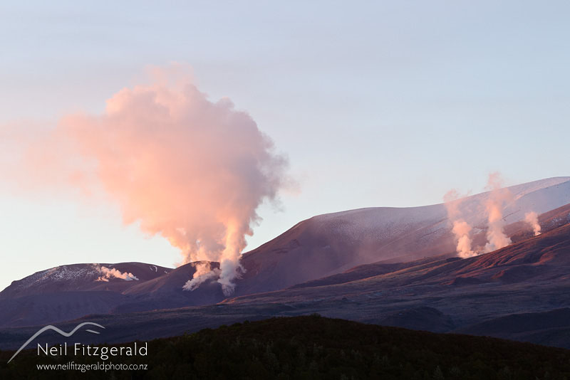 Tongariro-eruption-18833.jpg